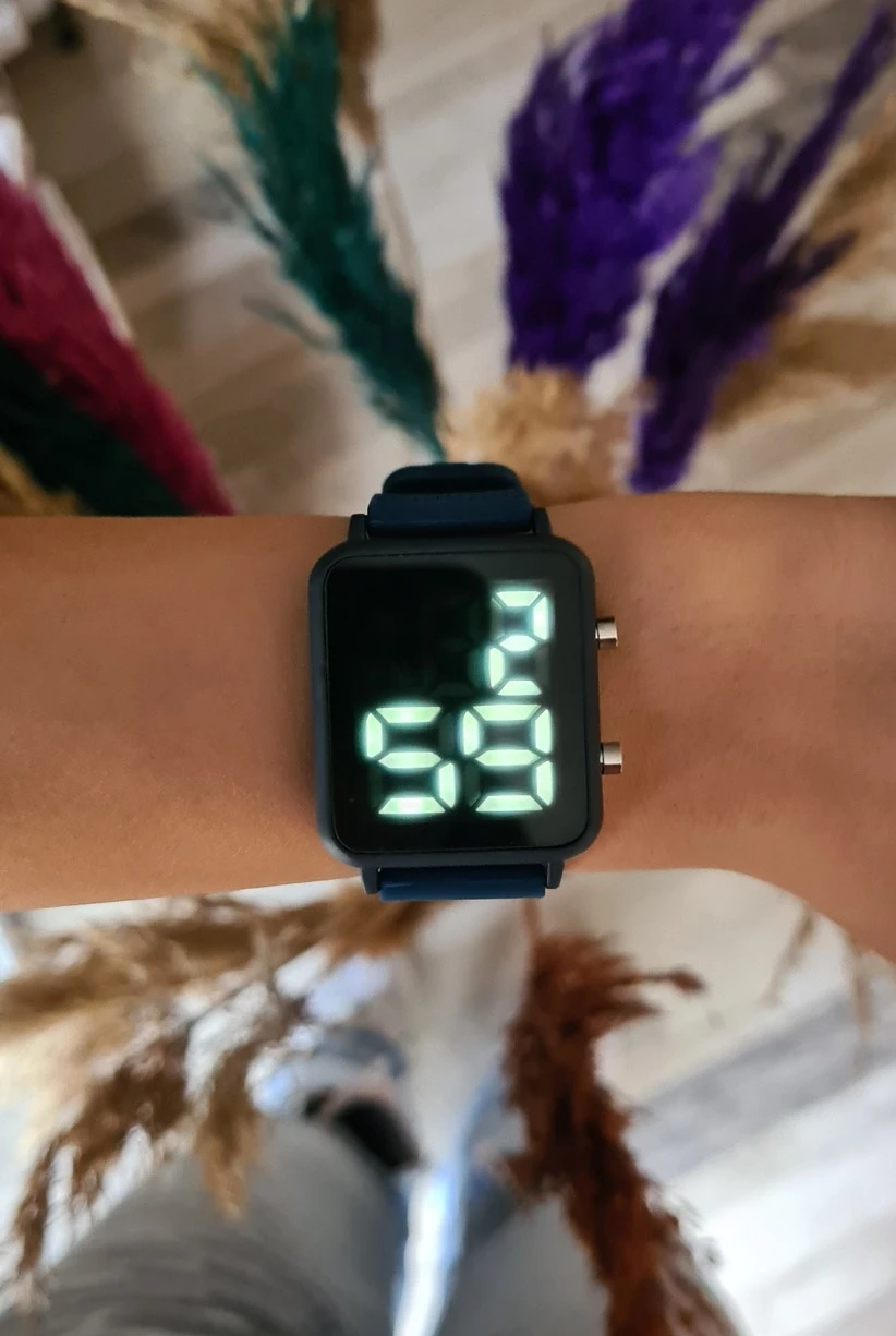 Polo Air Silikon Kordon Dijital Kadın Kol Saati Lacivert Renk PL-1461B2