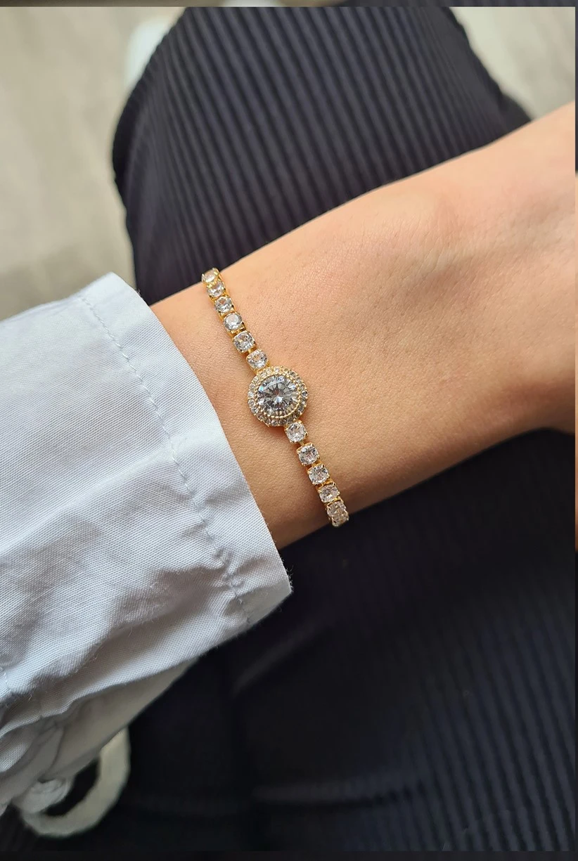 Polo Air Zarif Vintage Kadın Kol Saati Zirkon Taşlı Bileklik Kombin Altın Renk PL-1446B1
