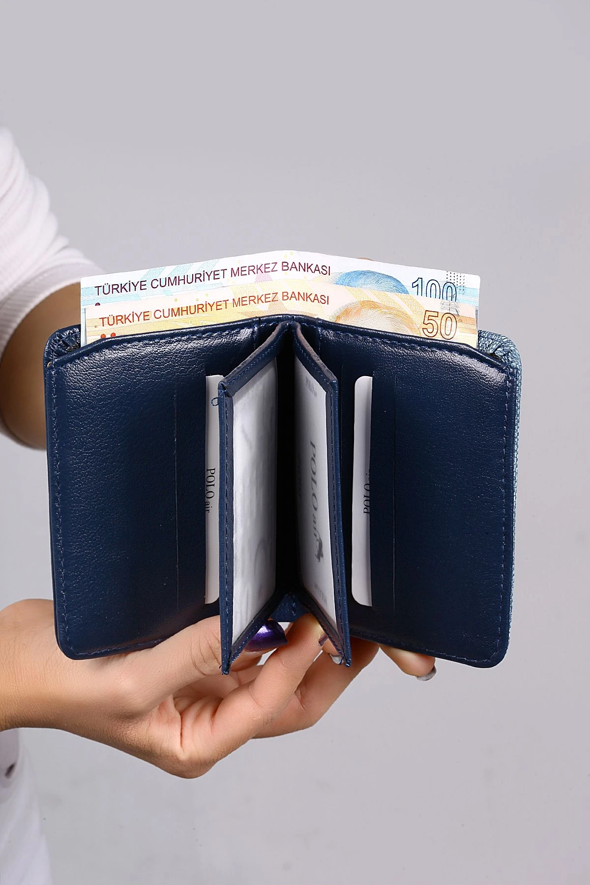Erkek Kol Saati Cüzdan Kemer Kartlık Çakmak Kombin Set Pl-0834E2 Lacivert Set Gümüş-Lacivert Pl-0834E2