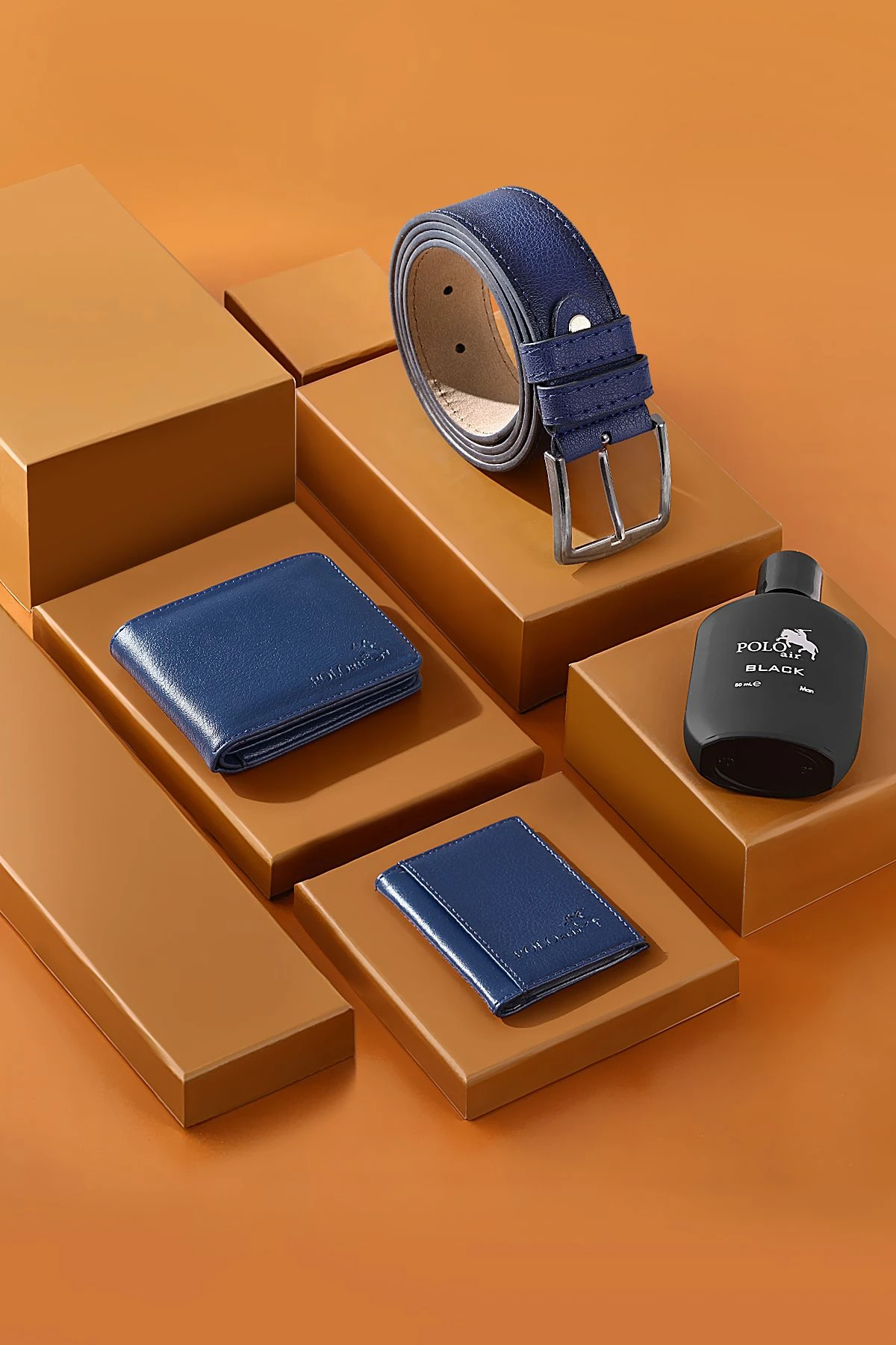 Erkek Set Kombin Kemer Cüzdan Kartlık Parfüm Kol Saati Hediyelik Kutusunda Lacivert Set Pl-0963E2 Lacivert-Gümüş Pl-0963E2
