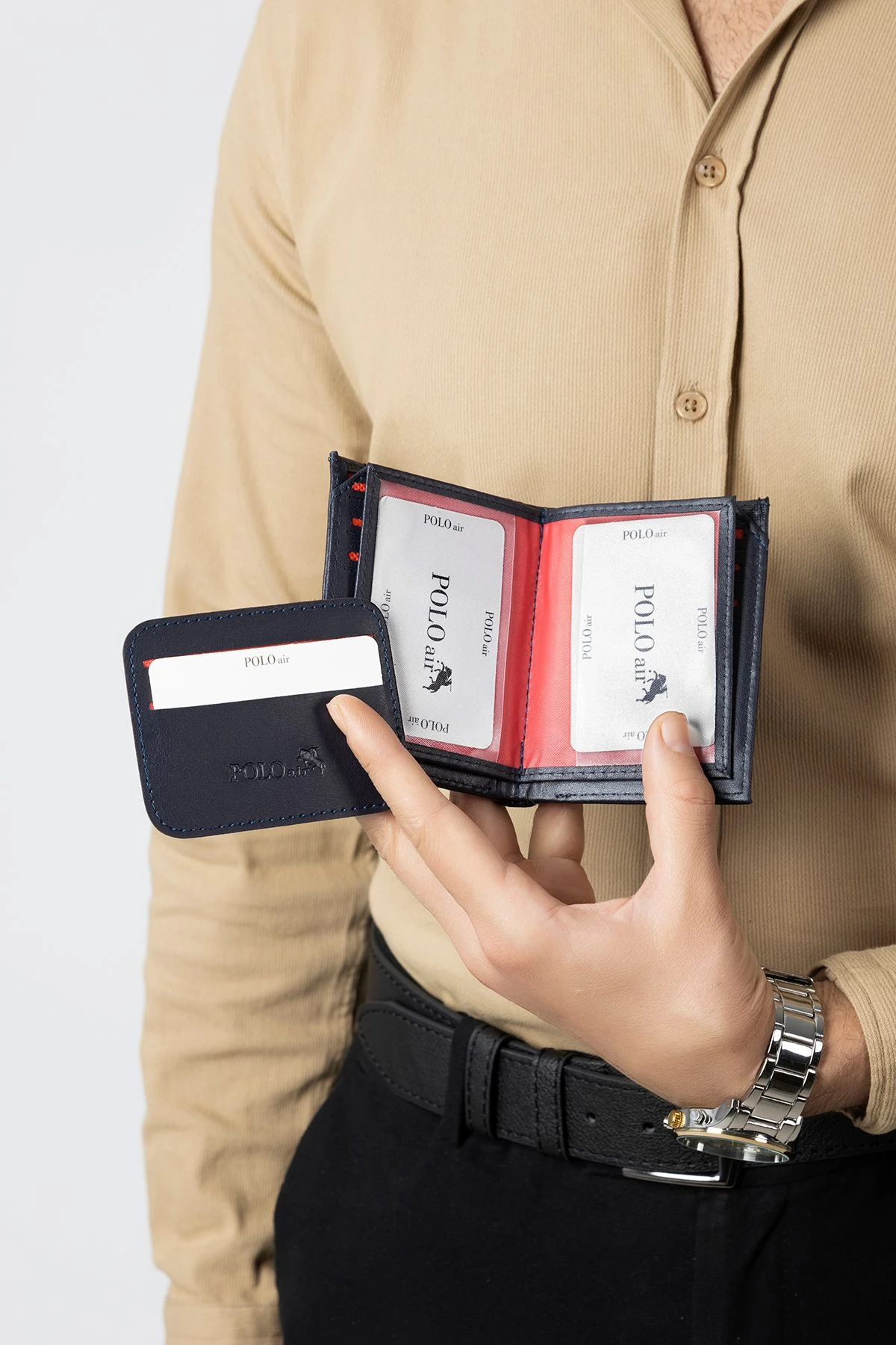 Erkek Kol Saati Dama Desen Cüzdan Kemer Kartlık Parfüm Kombin Set Gümüş Mavi Renk Pl-0992E2 Lacivert-Gümüş Pl-0992E2