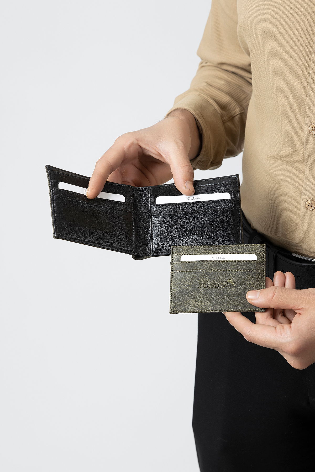 Mercek Takvimli Erkek Kol Saati Cüzdan Kemer Kartlık Parfüm Seti Gold Yeşil Renk Pl-7073E8 Altın Pl-7073E8