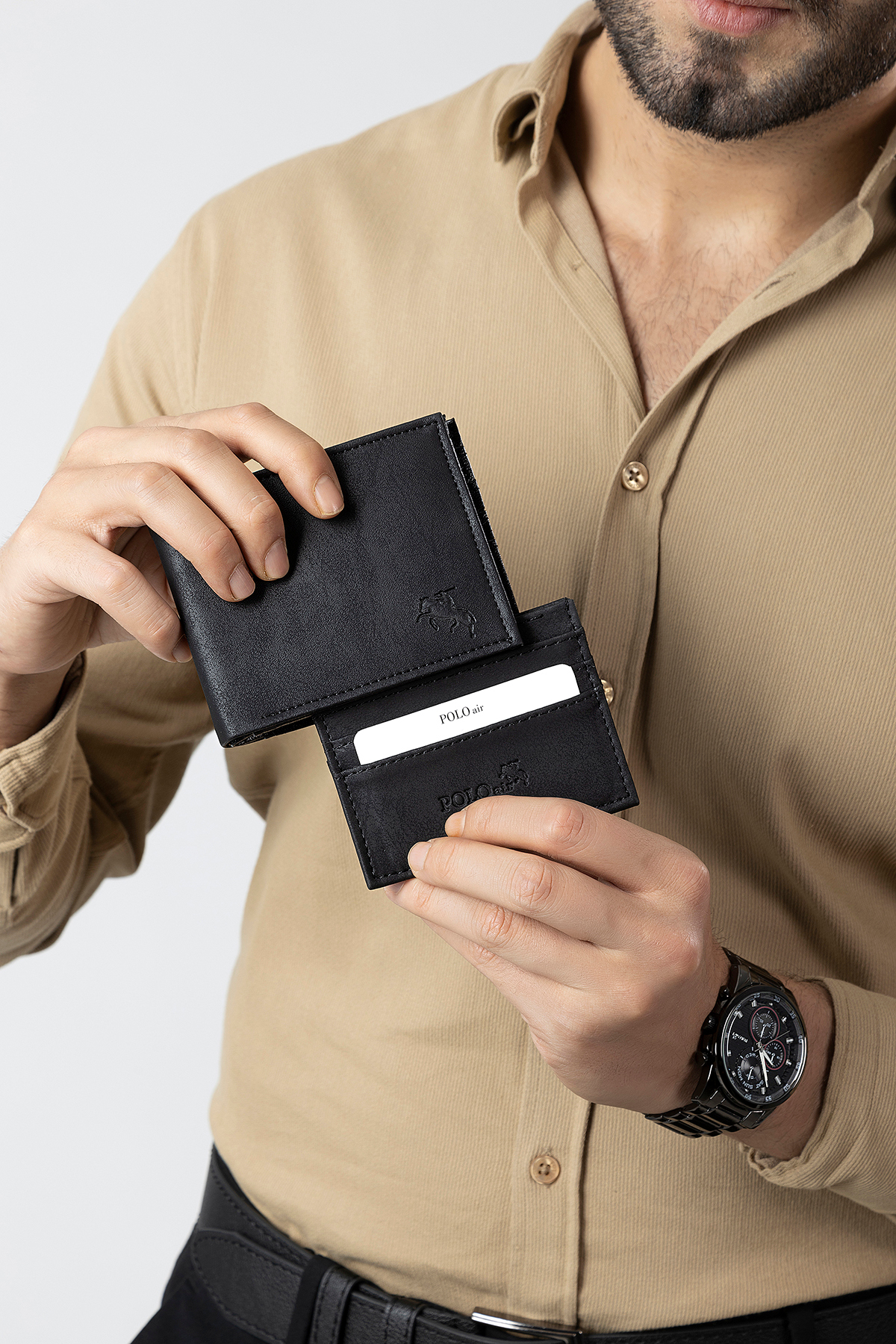 Erkek Kol Saati Kemer Cüzdan Kartlık Çakmak Hediyelik Kutusunda Siyah Gümüş Set Pl-7045E4 Gümüş Pl-7045E4