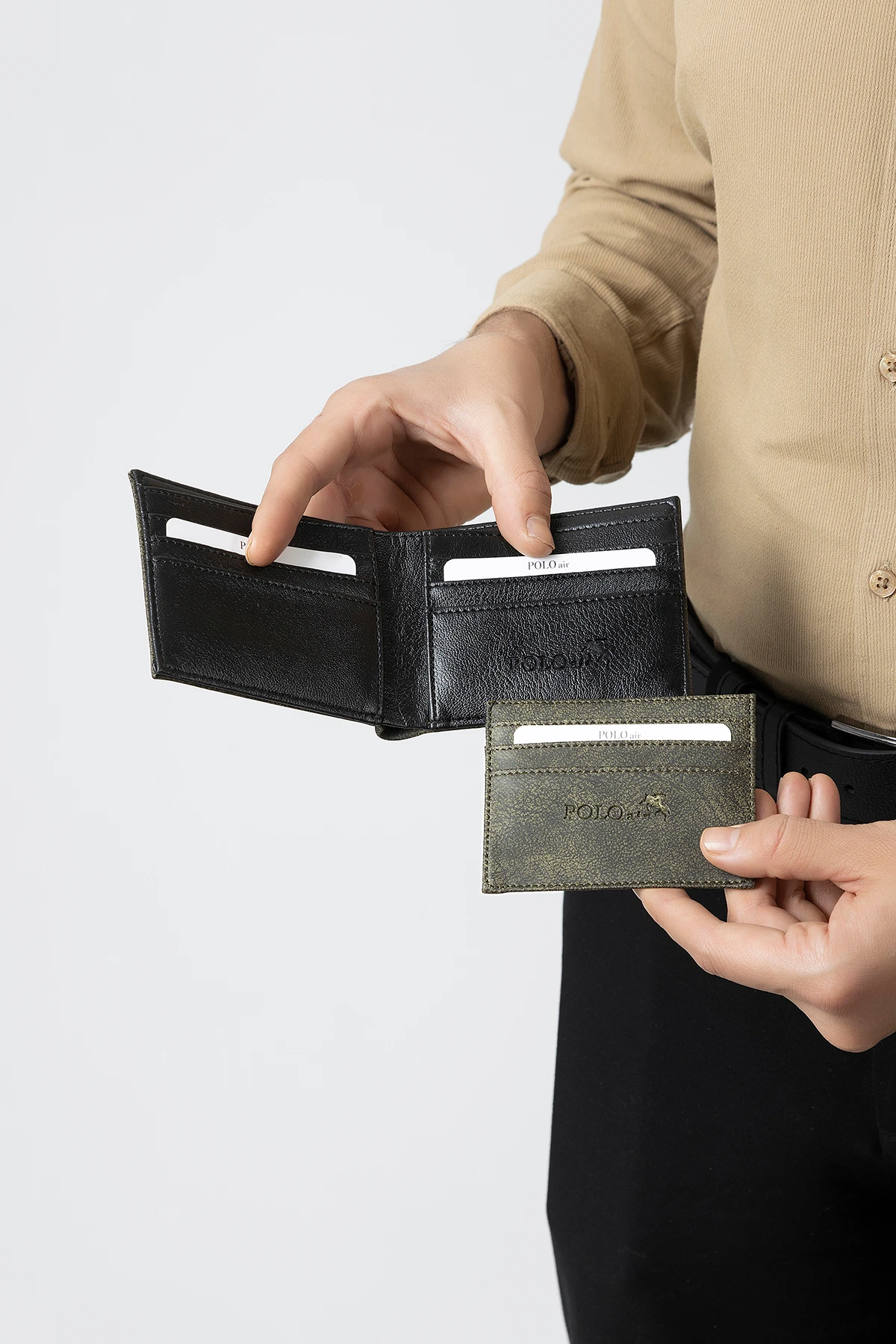 Erkek Kol Saati Kemer Cüzdan Kartlık Hediyelik Kutusunda Su Yeşili Set Pl-7028E3 Gümüş - Su Yeşil Pl-7028E3