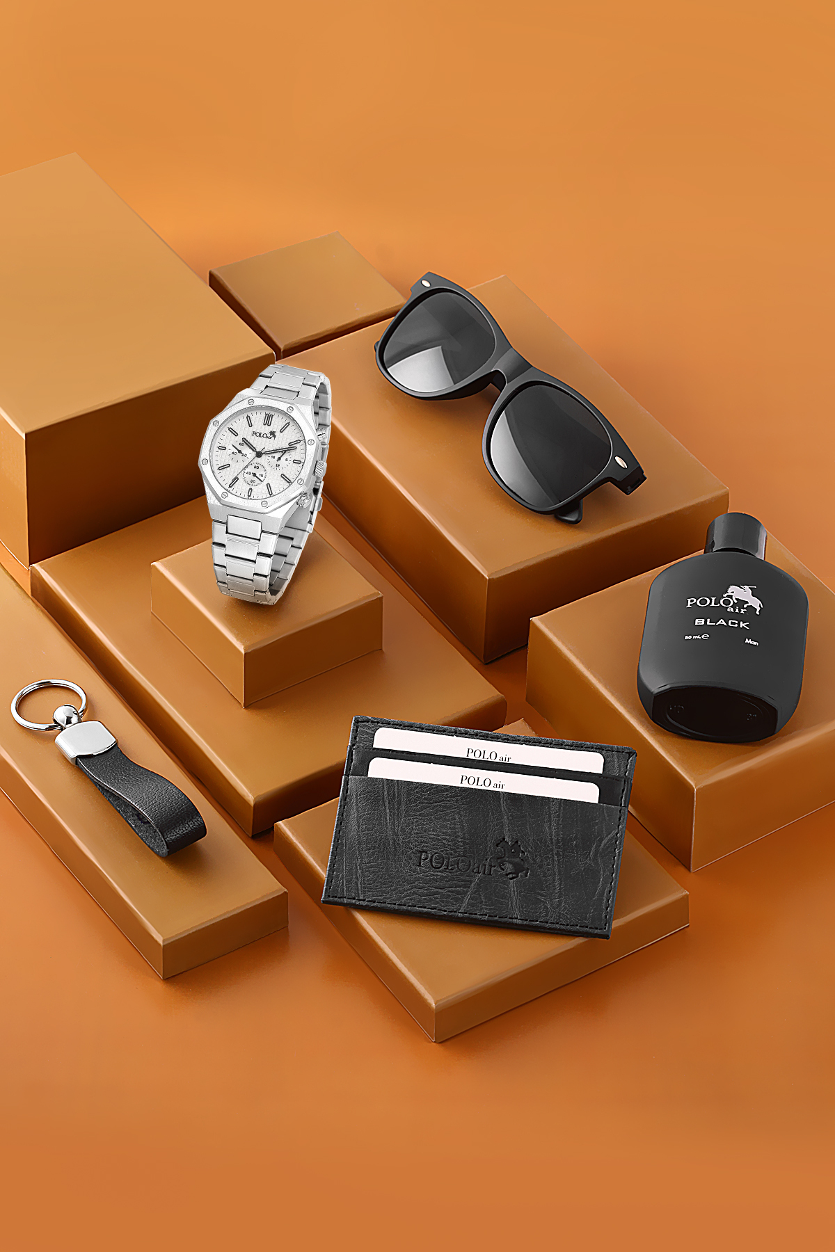 Erkek Kol Saati Parfüm Gözlük Kartlık Anahtarlık Hediyelik Kutusunda Gümüş Renk Pl-7052E4 Gümüş Pl-7052E4