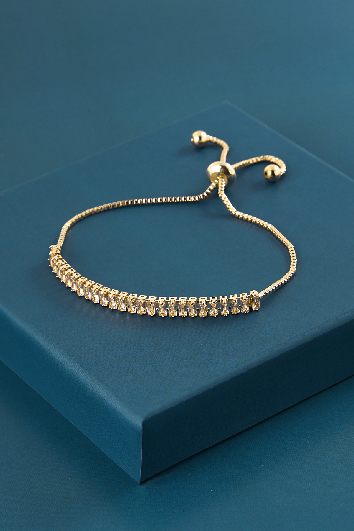 Vintage Rakamlı Kadın Kol Saati Zirkon Taşlı Baget Bileklik Kombin Gold Renk Pl-1592B1 Altın Pl-1592B1