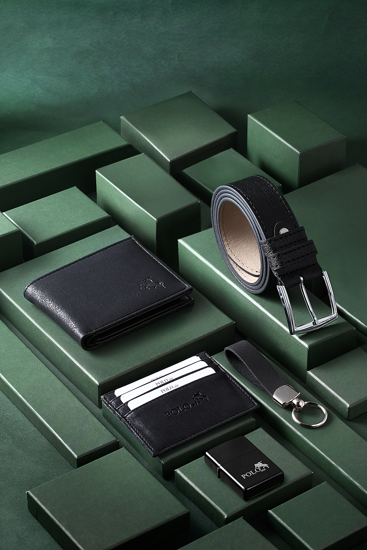 Erkek Kol Saati Kemer Cüzdan Kartlık Anahtarlık Çakmak Hediyelik Kutusunda Gümüş Siyah Set Pl-7047E1 Gümüş Pl-7047E1