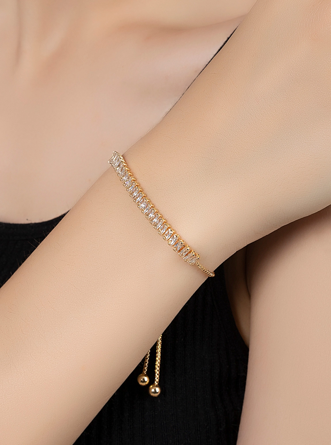 Baget Taşlı Kordon Kare Kasa Şık Kadın Kol Saati Ve Zirkon Taşlı Baget Bileklik Kombin Gold Pembe Renk Pl-1620B5