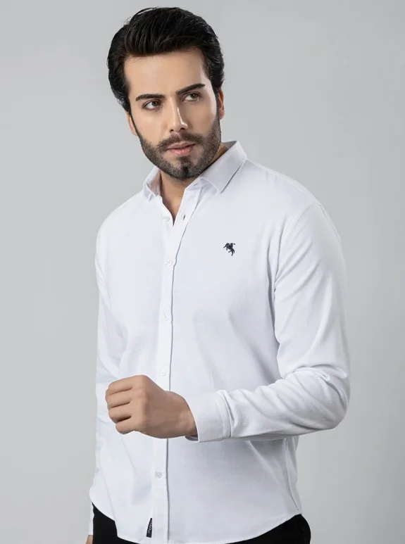 Erkek Gömlek Slimfit Likralı Kumaş Uzun Kol PA-180 Beyaz Renk Lacivert Logo PA-180-BS
