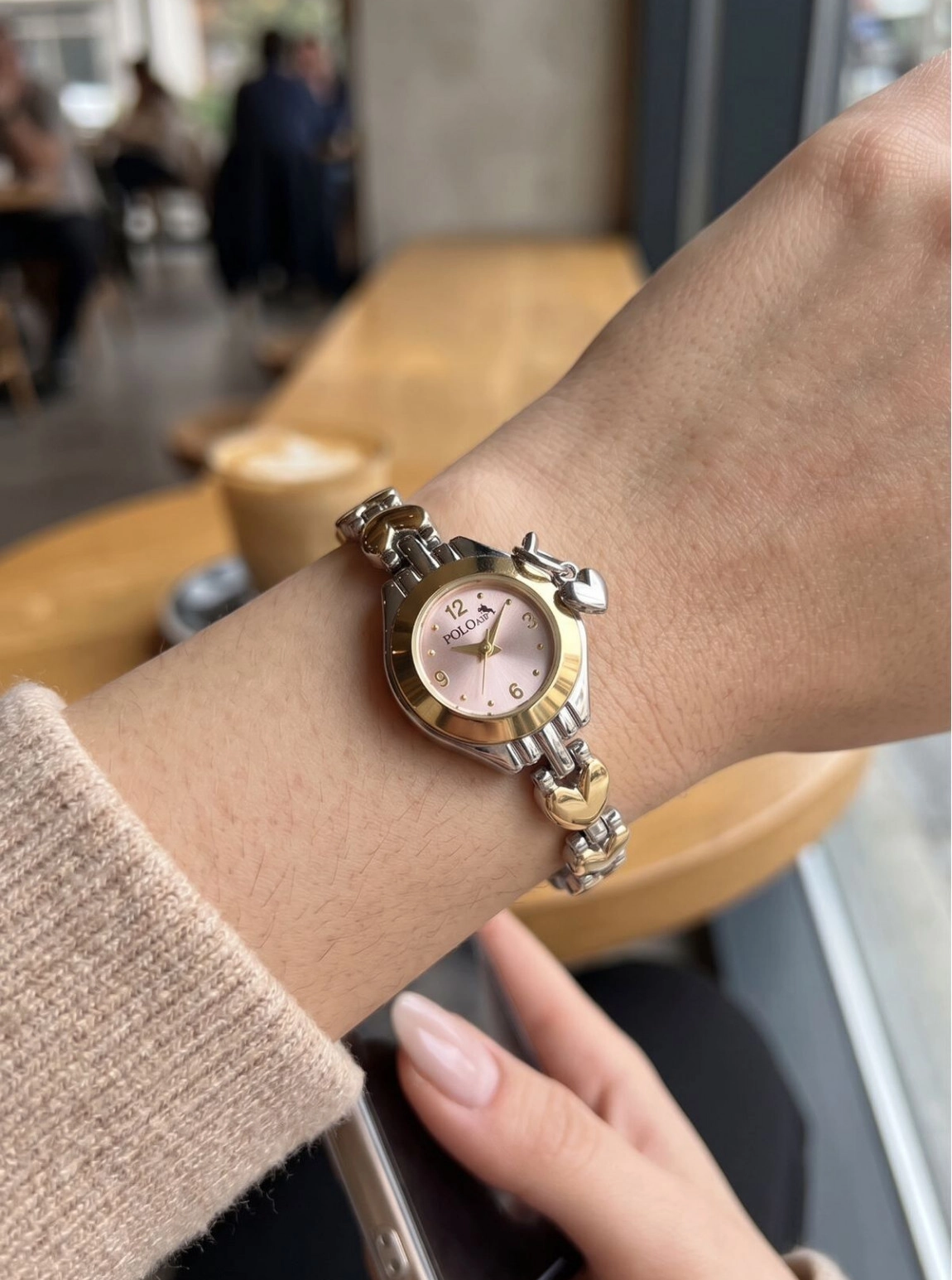 Kalp Charmlı Minik Kadın Kol Saati Gold Gümüş Pembe Renk Pl-1602B5X