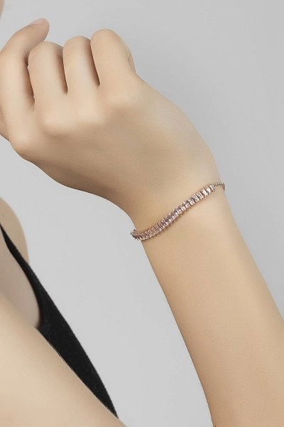 Zirkon Taşlı Baget Tasarımlı Kadın Bileklik Bakır BLK-M7029Bx
