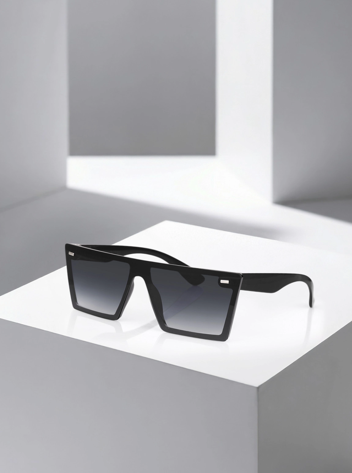 Uv400 Korumalı Degrade Unisex Güneş Gözlüğü Siyah Renk Plg-2112C1