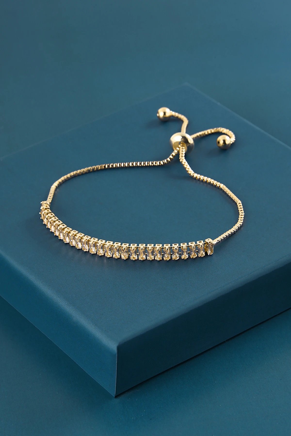 Vintage Rakamlı Kadın Kol Saati Zirkon Taşlı Baget Bileklik Kombin Gold Renk Pl-1592B1 Altın Pl-1592B1
